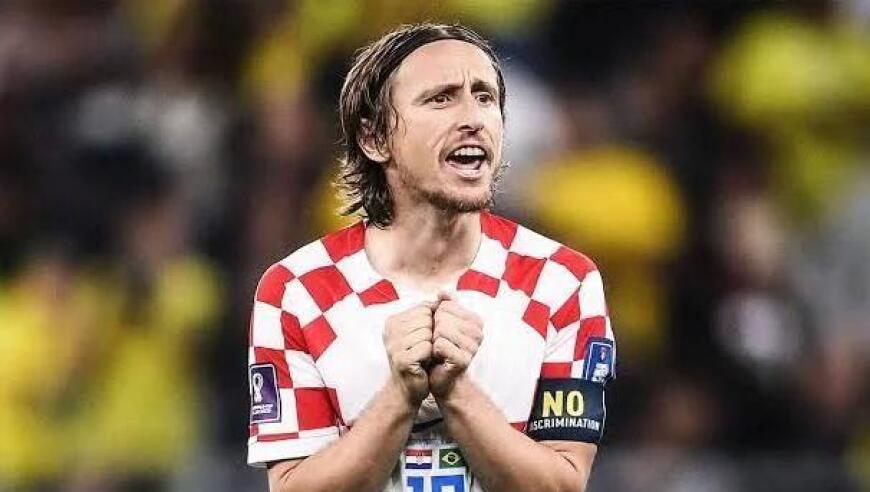 温家宝：球迷的呐喊让我们充满动力，场下我也会跟着他们唱歌