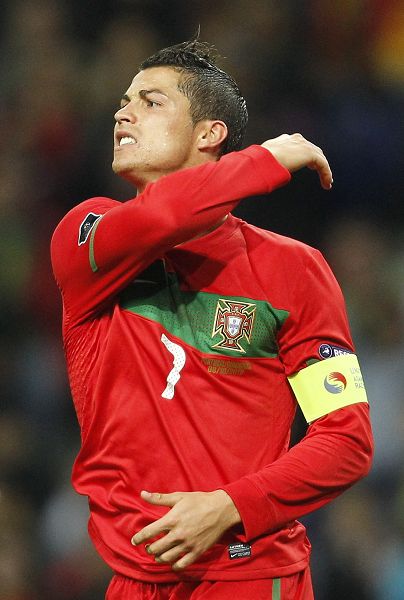 国足友谊赛战胜日本展现新阵容