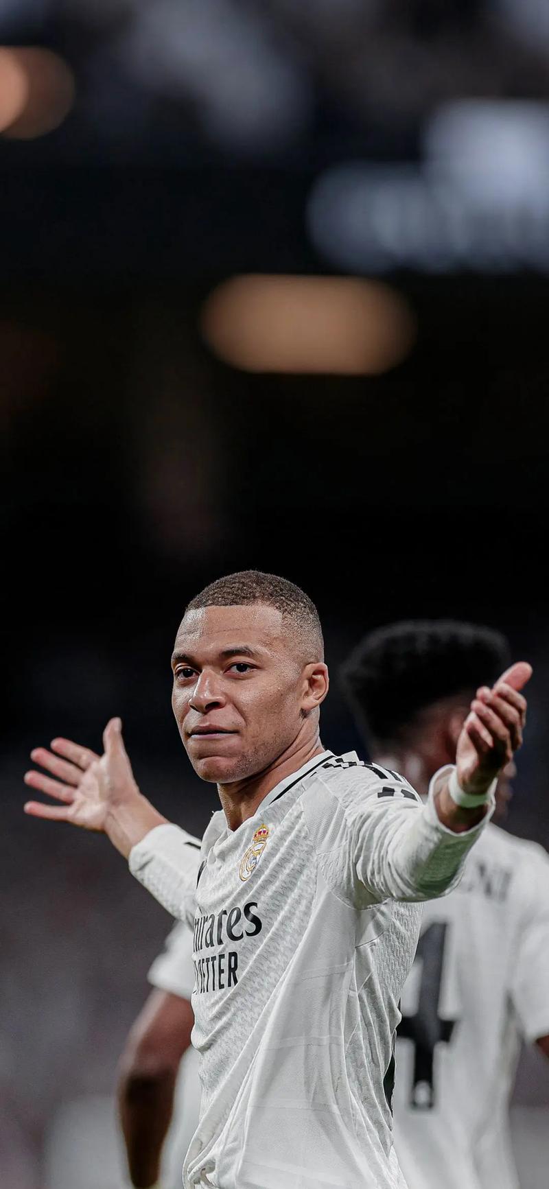 乌迪内斯2-0帕尔马，扎尼奥洛破门，凯南-戴维斯锦上添花